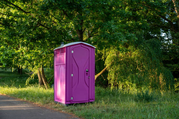 Best Portable restroom trailer rental  in Springfield, OR